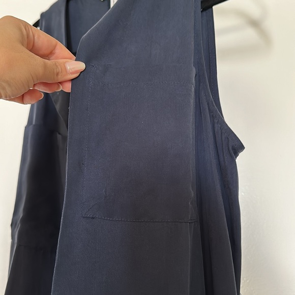 Long open front with back slit - Picture 3 of 4